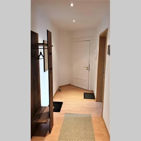 Enjoy Leipzig-schoenefeld * Λειψία